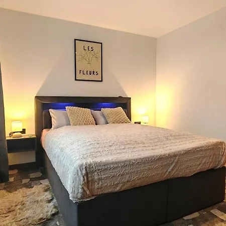 Apartment Modern With Terrace