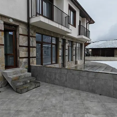 Modern With Terrace Apartment